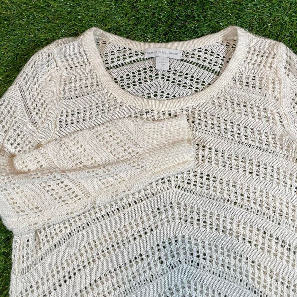 New York Company cream white crochet sweater jumper women's Size XS